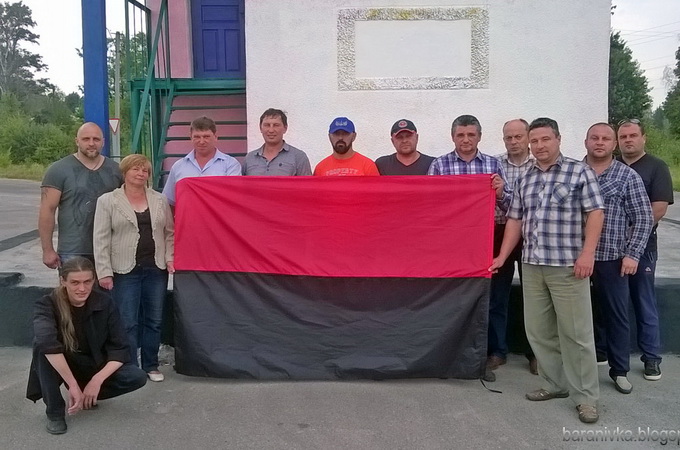 В Барановке закрасили образ Иисуса Христа за сепаратизм и принадлежность к