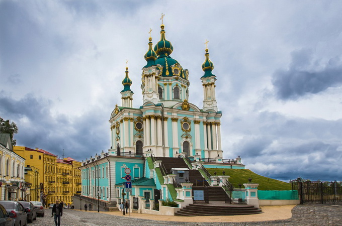 Київський патріархат хоче відібрати Андріївську церкву