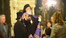 Митрополит Елладської Церкви отримав повістку до суду через різкі висловлювання щодо ЛГБТ-шлюбів