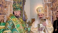 Румынская Церковь подарила верующим Полтавы частичку мощей преподобного Паисия Величковского