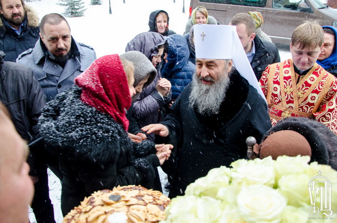 Предстоятель УПЦ: Ті люди, які Бога не люблять, не люблять своїх дітей