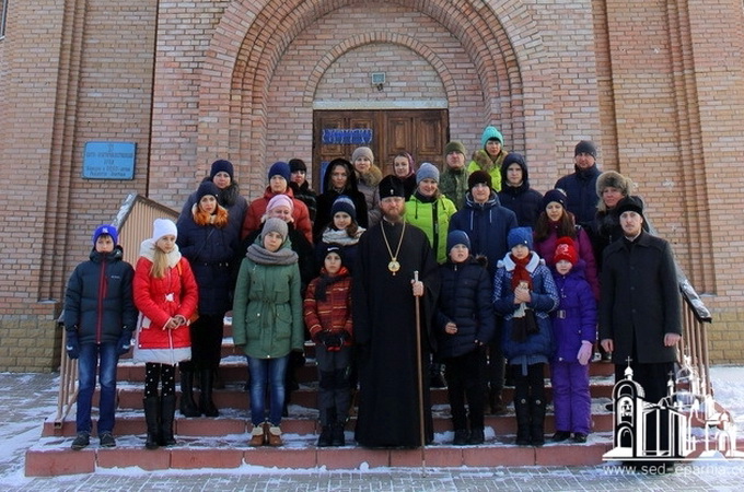 У Сєвєродонецьку УПЦ благословила дітей учасників АТО на паломництво до трьох Лавр