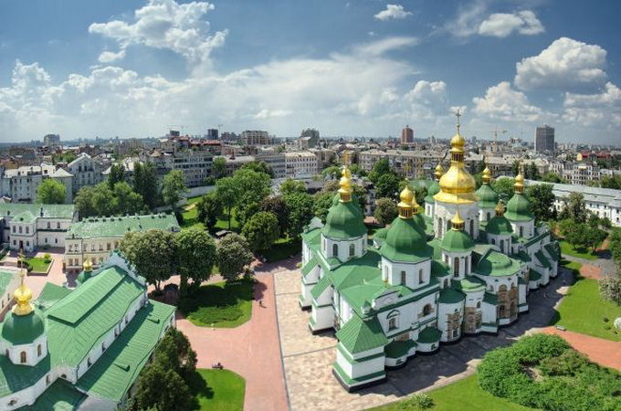 На стінах Софії Київської виявили унікальний тисячолітній напис