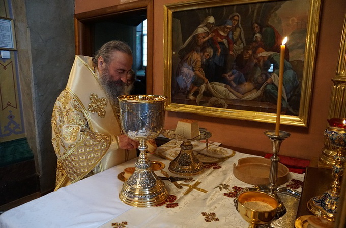 Предстоятель УПЦ: Потрібно звертатися до Бога – Господь нам допоможе в будь-якій біді