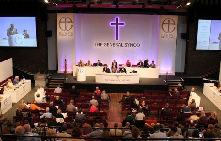 В Британії священикам-гомосексуалістам дозволять не давати обітницю безшлюбності