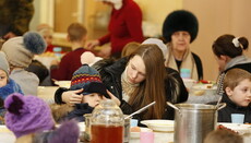 Святогірська Лавра тепло прийняла дітей-біженців з Авдіївки (ФОТО)