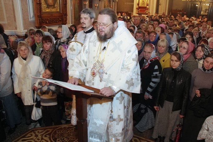 Великий піст допомагає нам знайти покаяння через подвиг молитви, – архієпископ Сумський і Охтирський Євлогій