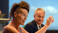 Пишіть листи: нардепи виступили проти введення «третьої статі»