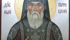 На иконе преподобного Серафима Вырицкого проявился нерукотворный Терновый Венец