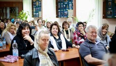 Православні з Греції звершують паломництво до святинь Києва