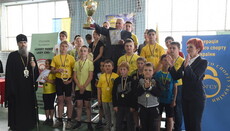 Митрополит Запорізький Лука благословив учасників дитячого турніру з гирьового спорту