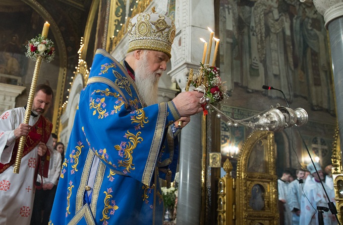 Глави УПЦ КП та УГКЦ спільно звершили панахиду по кардиналу Любомиру Гузару