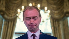 Лідер британських лібералів заявив про відставку через релігійні переконання