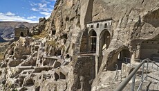 У Грузії врятували від кіптяви унікальні фрески в улюбленому храмі цариці Тамари