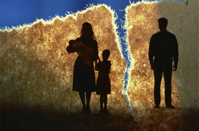 Вчені: діти, які виросли в неповних сім'ях, менш щасливі