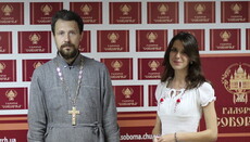 В галереї «Соборна» жінки-волонтери столиці презентували програми своєї діяльності