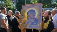 Над іконою Пресвятої Богородиці «Десятинна» у Чернівцях сталося чудо (ВІДЕО)