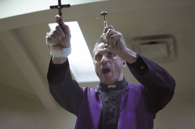 Екзорцизм набуває популярності у Великобританії