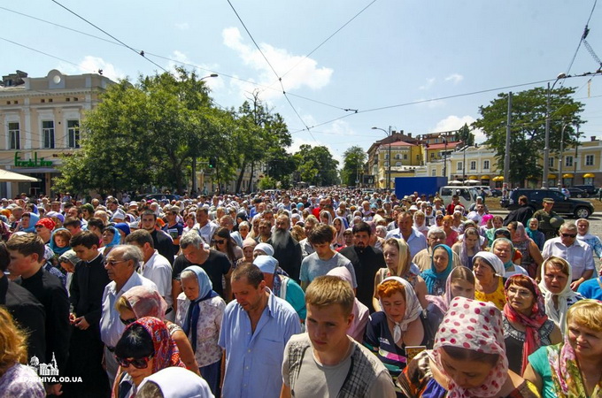 В Одессе прошел многотысячный Крестный ход за мир в Украине (ФОТО, ВИДЕО)