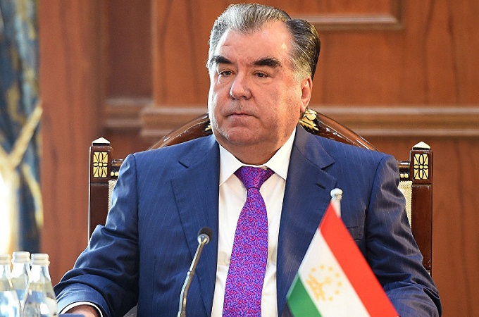 В Таджикистане власти запретили называть детей в честь Аллаха