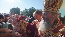 Предстоятель УПЦ звершив Літургію в храмі при дитячому будинку на Буковині (ФОТО)