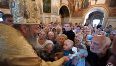 Предстоятель УПЦ: Завдання духовенства – встановлення тісних контактів з народом (ВІДЕО)