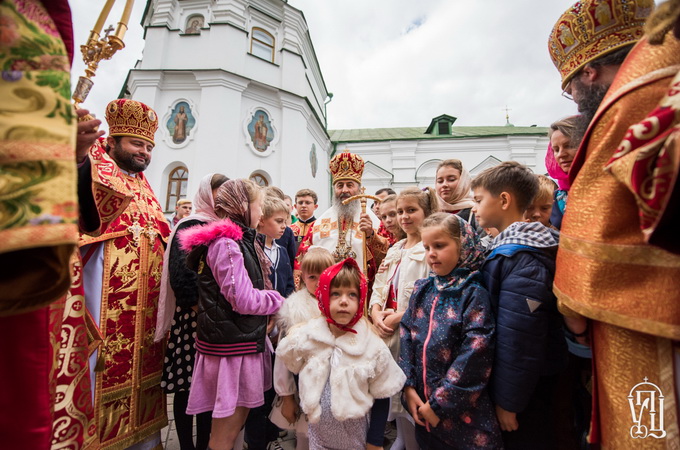 Флорівський монастир Києва хресним ходом відзначив престольне свято