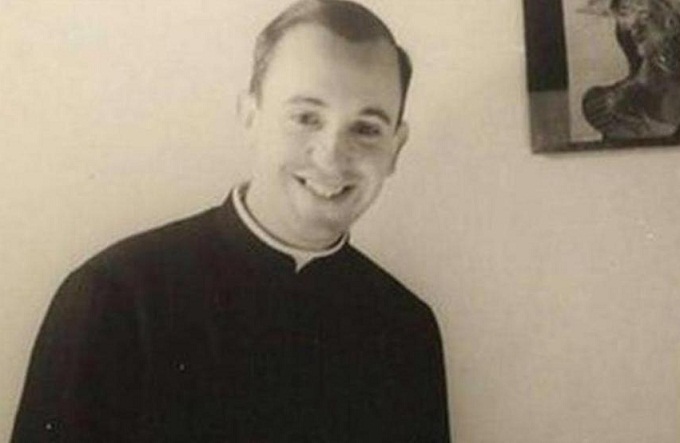 Папа Римський розповів, що звертався по допомогу до психоаналітика