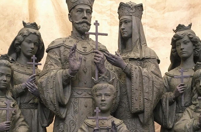 Патриаршая комиссия склоняется к подлинности «екатеринбургских останков» 