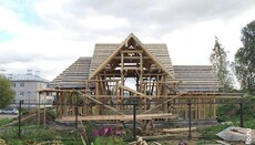 Пенсіонерка з Росії заповіла мільйон рублів на будівництво церкви