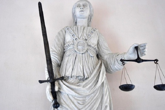 У Франції судять батьків, котрі назвали свою дитину Джихадом