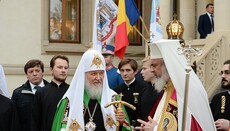 РПЦ передала частицу мощей Серафима Саровского в дар Румынской Церкви 