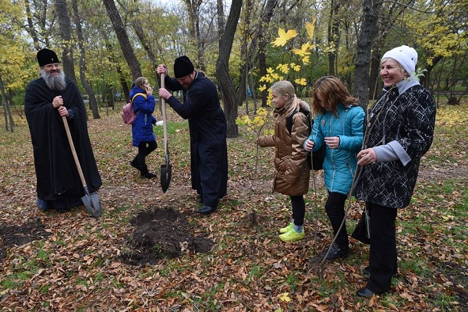 Клірики Запорізької єпархії УПЦ взяли участь в етноприродній акції 