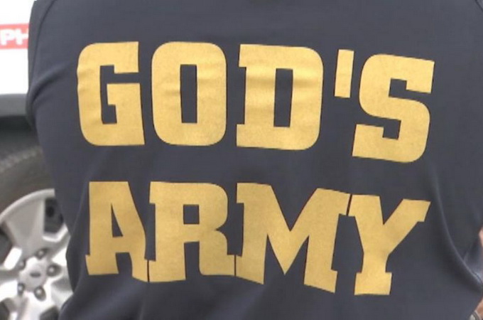 У США екс-поліцейські створили «Армію Бога»