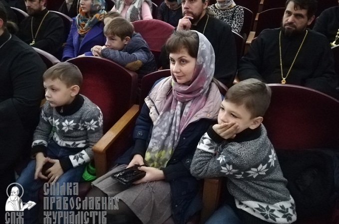 УПЦ: Успех проповеди священника зависит от его семьи (ФОТО)