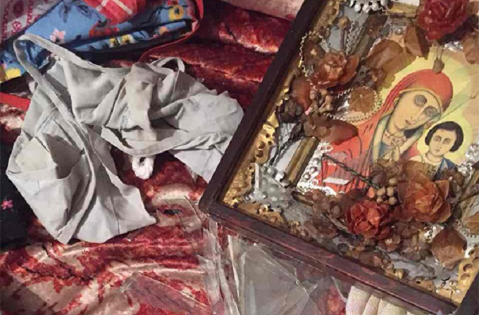 В Днепре мужчина иконой едва не убил свою бабушку