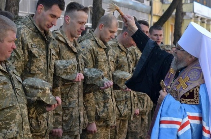 Синод УПЦ прийняв рішення про духовно-пастирську опіку військових та їхніх родин