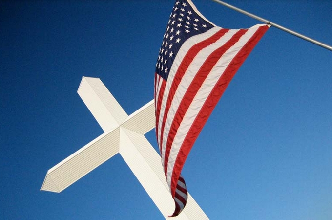 Традиційні форми релігійності втрачають популярність у США