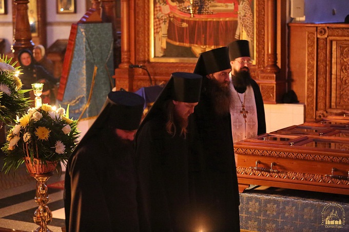 Три послушника Святогірської лаври прийняли чернечий постриг (ФОТО, ВІДЕО)