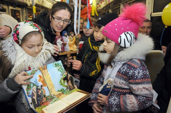 В Харькове на праздник запустят «Рождественский трамвай»