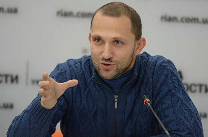 Експерт: «вокзал-базар» медіа навколо УПЦ прикриває болючі теми в Раді