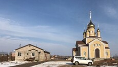 Пенсіонерка з Астраханської області сплатила борги церкви за комуналку