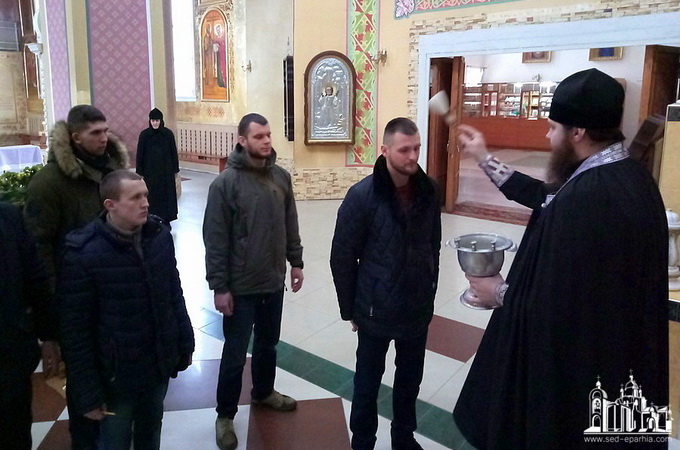 Перед турниром команда северодонецких боксеров взяла благословение УПЦ