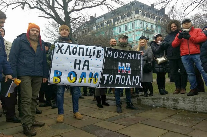 Прокуратура требует от суда «мягкости» к задержанным за поджог монастыря