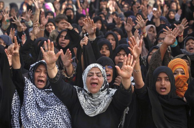 МВД Великобритании отказывается признавать деятельность шариатских судов