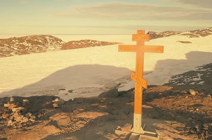 В Сеть выложили фильм о богослужении афонских монахов в Антарктиде (ВИДЕО)