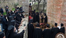 В Хіландарі відбулось поховання афонського старця Кирила (ФОТО)