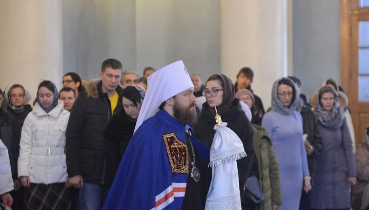 Работа с отпавшими от Православия проводится Центром реабилитации жертв нетрадиционных религий памяти А. Хомякова