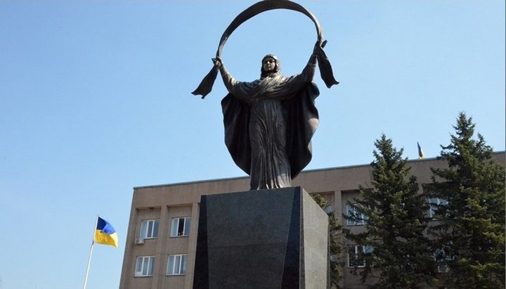 Образ Покрова Богородицы возвели в Покровском районе Кривого рога