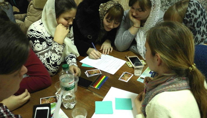 Від 15 до 35: в Горлівській єпархії змагались у знанні православної віри